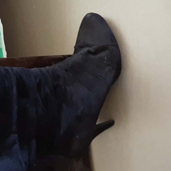 Velvet heart thigh high heels - Picture 3 of 4
